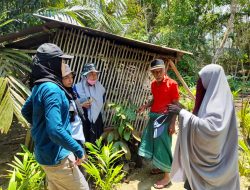 Mahasiswa KKN IAIN SAS Babel Belajar Pengelolaan Kompos dan Biogas di Desa Romadhon