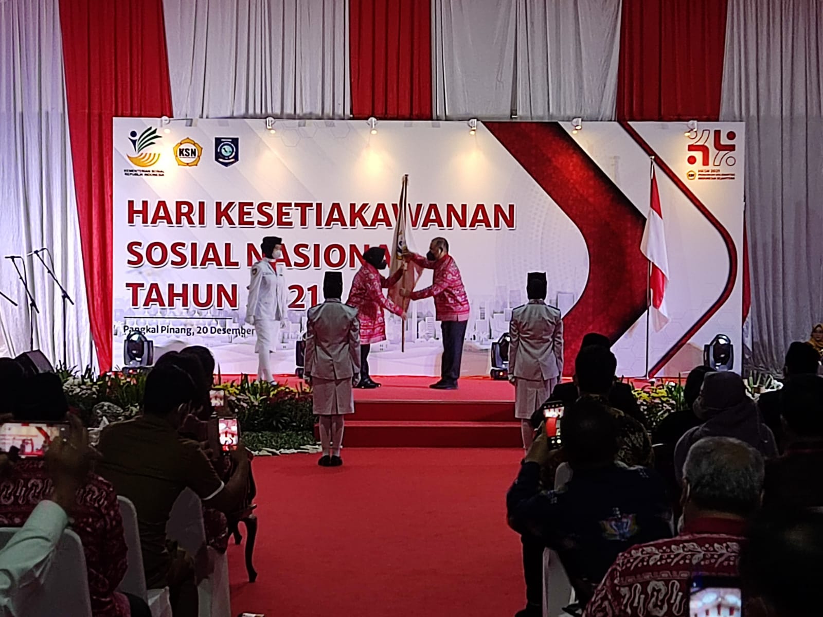 Wakil Wali Kota Pangkalpinang, Sopian saat menghadiri acara Puncak Hari Kesetiakawanan Sosial Nasional Tahun 2021 di halaman Kantor Gubernur Kepulauan Bangka Belitung.