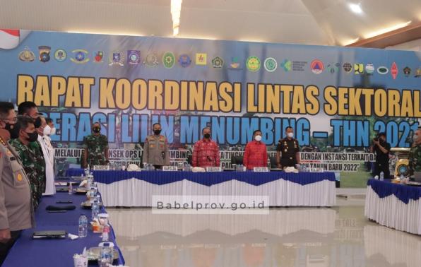 Gubernur Babel, Erzaldi Rosman saat hadiri rakor lintas sektoral jelang menghadapi Natal dan Tahun Baru 2022.
