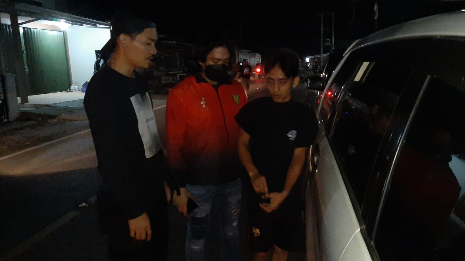 Salah satu pelaku pengeroyokan saat diamankan Polres Bangka.