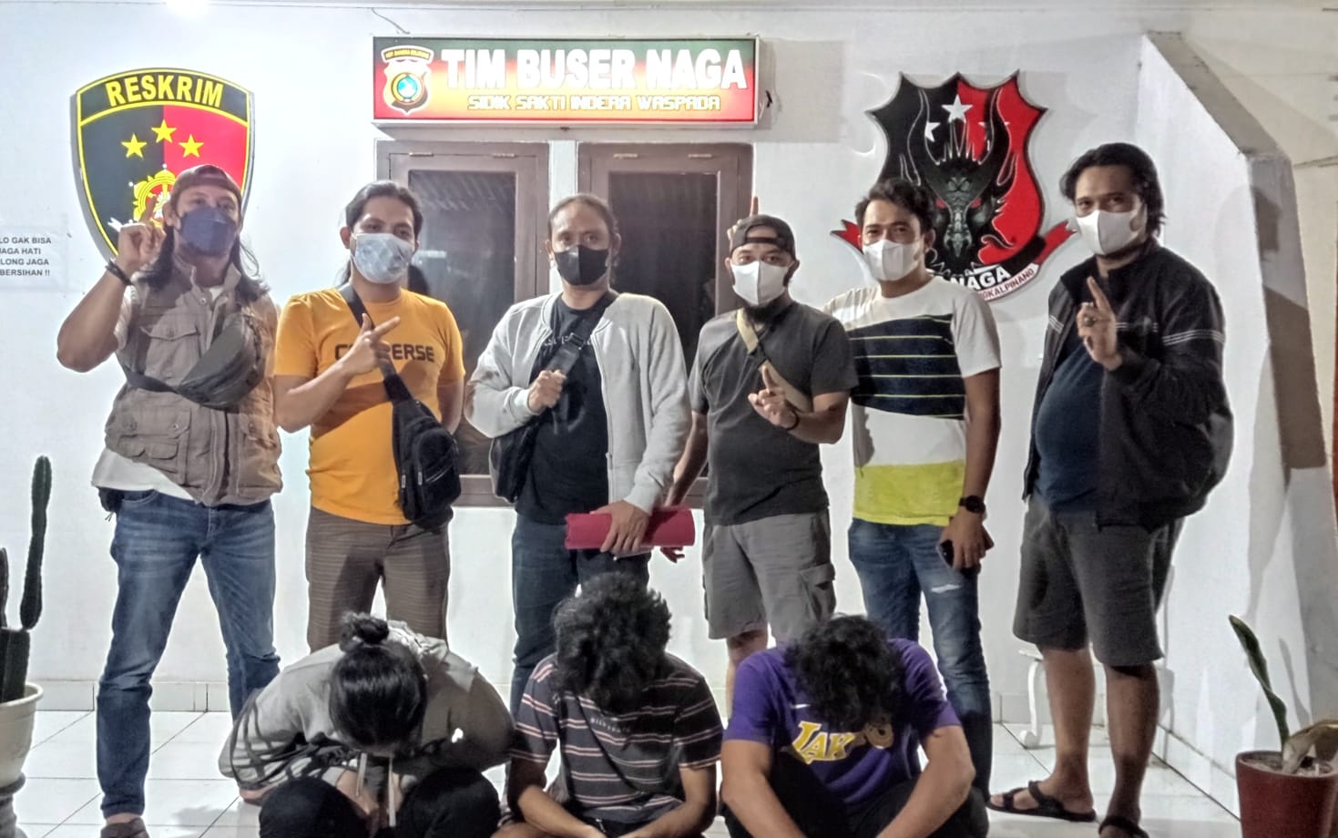 3 pelaku pengeroyokan saat diamankan Buser Naga Polres Pangkalpinang.