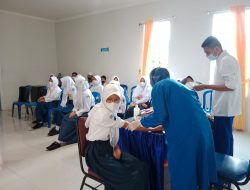 36 Siswa Calon Penerimaan Program Kelas Beasiswa PT Timah Tbk di SMAN 1 Pemali Bangka Ikuti Tes Kesehatan
