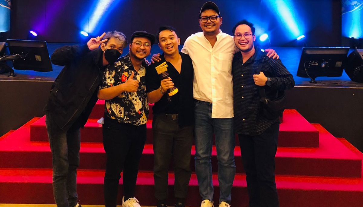 20220605 Crew Film Kelam Bersama Sutradara Robby Ertanto