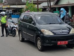 Belum Diketahui Sebabnya, Pengendara Mobil Dinas Pemkab Bangka Tengah yang Dibiarkan Terlantar Kabur Dari Polisi