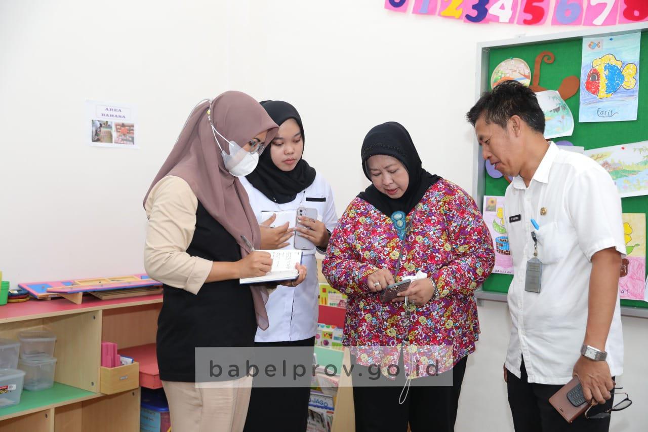 Istri Pj. Gubernur Babel, Sri Utami Kunjungi Pusat Layanan Autis Babel