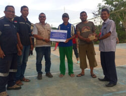 Sukseskan Kejuaran Voli Gurbernur Cup Open di Desa Belo Laut, PT Timah Tbk Serahkan Bantuan Perlombaan