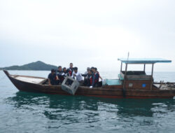 Bersama Koperasi Bahari Permai Lestari, PT Timah Tenggelamkan Rumpon Perairan Teluk Limau Bangka Barat