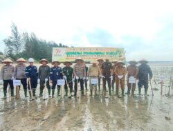 PT Timah Dukung  Gerakan Penanaman Pohon Serentak dalam Rangka HUT Bhayangkara di Bangka Barat