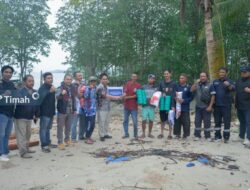 Masuki Musim Udang Bulan Desember, PT Timah Tbk Berikan Bantuan Jaring Udang untuk Para Nelayan di Pangkalpinang