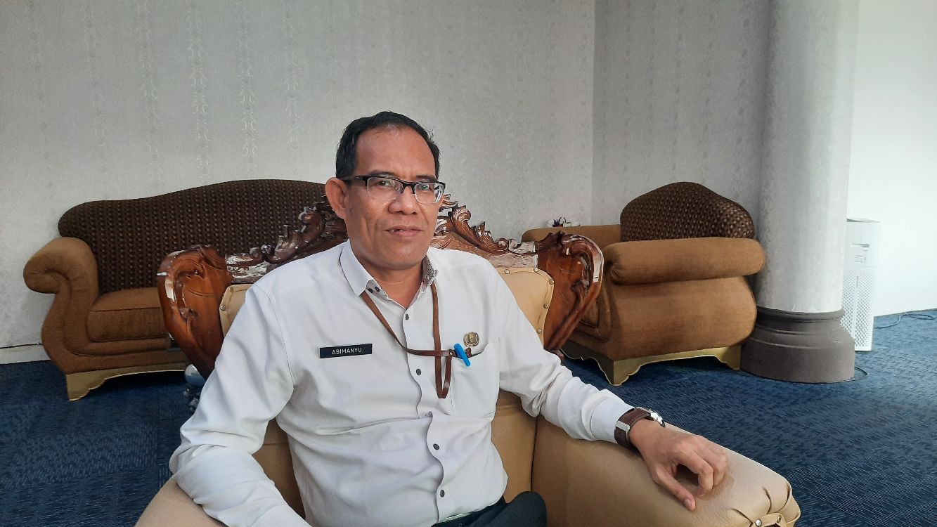 Caption: Kepala Badan Pengelolaan Keuangan dan Aset Daerah (BPKAD) Kabupaten Bangka Barat, Abimanyu. (Babelhits.com/Yuranda).