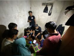 Rumah Pemuda di Tanjung Pandan Belitung Digeruduk Polisi, Sejumlah Barang Bukti Sabu Diamankan