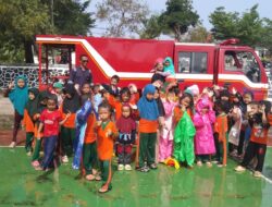 Siswa PAUD Stania Madani Antusias Bermain Sambil Belajar Penanganan Kebakaran dan Bahaya Api