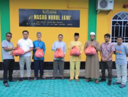 PT Timah Tbk Berbagi Paket Sembako untuk Kaum Dhuafa dan Marbot Masjid Jelang Ramadhan 2024