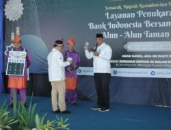 Layanan Penukaran Uang Kecil Resmi Dibuka, Pj Gubernur Safrizal Imbau Masyarakat Bijak Kelola Uang THR