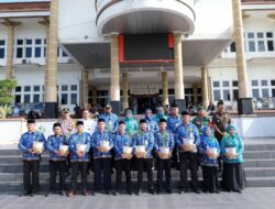 Sebanyak Dua Puluh Ribu Bibit Cabai Dibagikan untuk Para ASN dan PHL Se-Pangkalpinang, Wujudkan Program Semangat Menanam