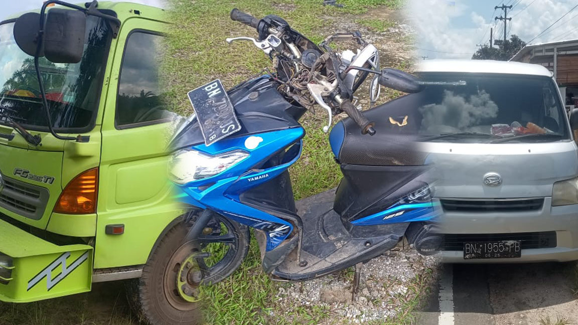 Foto : Tiga kendaraan yang terlibat kecelakaan di ruas Jalan Raya Desa Kacung, Kecamatan Kelapa, Kabupaten Bangka Barat (Babar), Provinsi Kepulauan Bangka Belitung (Babel), pada Senin (25/3/2024). Dalam kecelakaan itu diketahui satu korban tewas dan satu luka serius. (Kolase Babelhits.com/Humas Polres Babar)