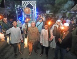 Sukirman Ikut Pawai Obor dan Takbir Keliling Sambut Idulfitri 1 Syawal 1445 Hijriah