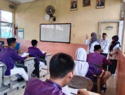 Pj Wali Kota Lusje Cek Langsung Pelaksanaan Ujian Nasional SD-SMP di Kota Pangkalpinang, Beri Semangat untuk Para Murid