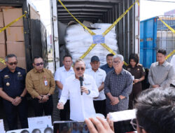 Bikin Kapok Importir Nakal! Mendag Zulkifli Hasan Musnahkan Produk Impor Senilai Rp5,3 Miliar