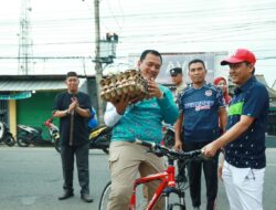 Implementasikan Program Merdeka Stunting, Pj Walkot dan Ketua TP PKK Pangkalpinang Bagikan Telur Sebanyak 17.845
