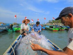 PT Timah Bantu Fasilitasi Ribuan Nelayan Jadi Peserta BPJS Ketenagakerjaan
