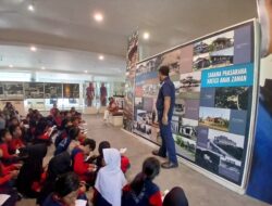 Antusias Siswa Belajar Sejarah Langsung di Museum Timah Indonesia di Mentok