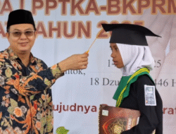 1.924 Santri di Babar Diwisuda, Markus : Langkah Awal Cetak Generasi Berkualitas