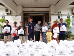 Bantu Atasi Stunting di Bangka Selatan, PT Timah Tbk Serahkan Bantuan Paket Sembako
