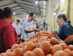 Jelang Nataru, Bupati dan Wakil Bupati Bangka Pantau Harga Sembako di Pasar