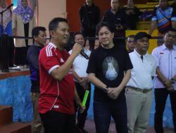 Legenda Dunia Hadir di Bangka: Liem Swie King Bakar Semangat Atlet Muda di GOR Orom