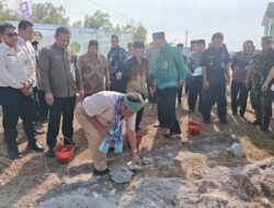 Gubernur Babel Hidayat Arsani Letakkan Batu Pertama Pembangunan Sarana Ibadah MAN 1 Belitung