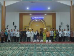 Safari Ramadan 1447 H, Pemkab Bangka Barat Buka Puasa Bersama dan Santuni Anak Yatim di Parittiga