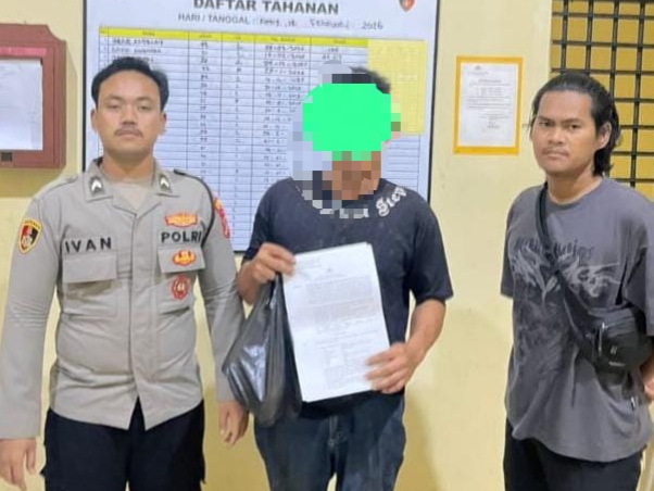 Terduga pelaku pencabulan AB (44) diamankan Polres Bangka Barat. (Ist/ Humas Polres Babar).