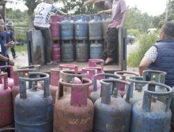 Bongkar Praktik Pengoplosan Gas LPG Subsidi, Polda Babel Tangkap 4 Pelaku dan Amankan Ratusan Tabung