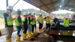 PT Timah Ajak Investor Intip Langsung Proses Bisnis, Susuri Tambang hingga Pabrik Pengolahan