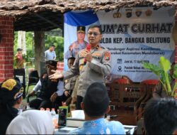 Jumat Curhat di Desa Kemuja, Wakapolda Babel Respons Keluhan Masyarakat Soal Pinjol dan Judi Online