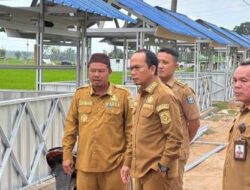Wisata Pelangi Sawah Namang Dibuat Makin Rapi, Bupati Bateng Tinjau Pembangunan Deretan Stan UMKM