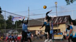 Bangkitkan Semangat Olahraga Masyarakat, PT Timah Support Turnamen Bola Voli Putri Kades Cup I Desa Terong