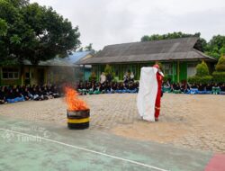 PT Timah Gelar Edukasi dan Simulasi Penanganan Kebakaran di Pondok Pesantren Darul Furqan