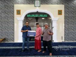 Turut Dukung Kenyamanan Ibadah Jamaah, PT Timah Serahkan Bantuan untuk Masjid di Kabupaten Belitung