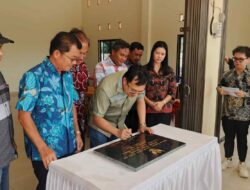 Rumah Duka Tenang Air Kuang Resmi Dibuka, Bupati Markus Titip Pesan Kerukunan