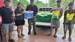 Sembahyang Rebut Jadi Momentum Berbagi, PT Timah dan Yayasan Kelenteng Kelapa Kampit Salurkan Beras