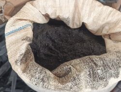 Satpolairud Bangka Barat Gagalkan Pengiriman 500 Kg Pasir Timah ke Madura