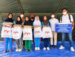 Penyaluran 210 Paket Seragam Sekolah Anak di Dusun Serdang oleh PT Timah